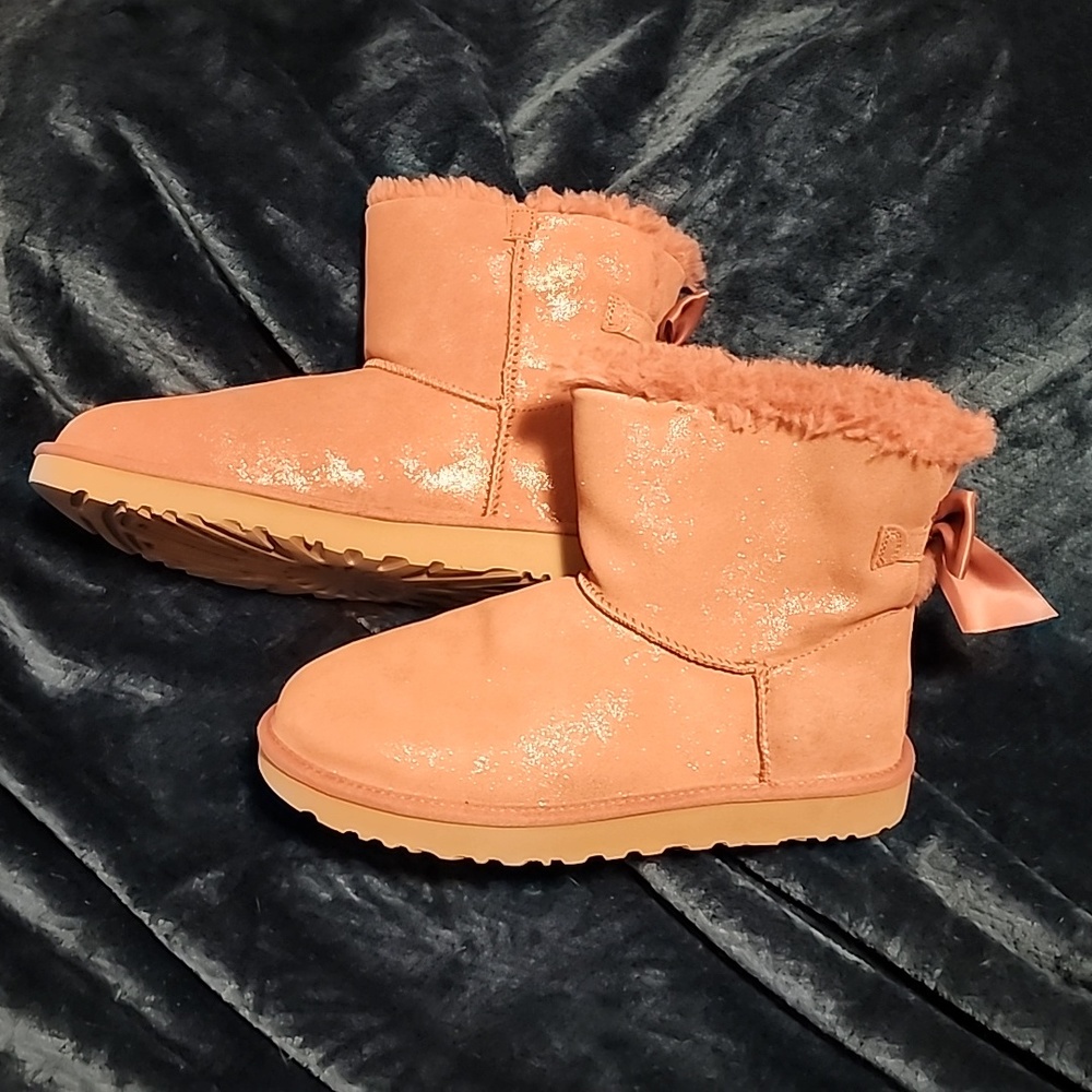 UGG Rose Bailey Bow Mini Glimmer Bootie